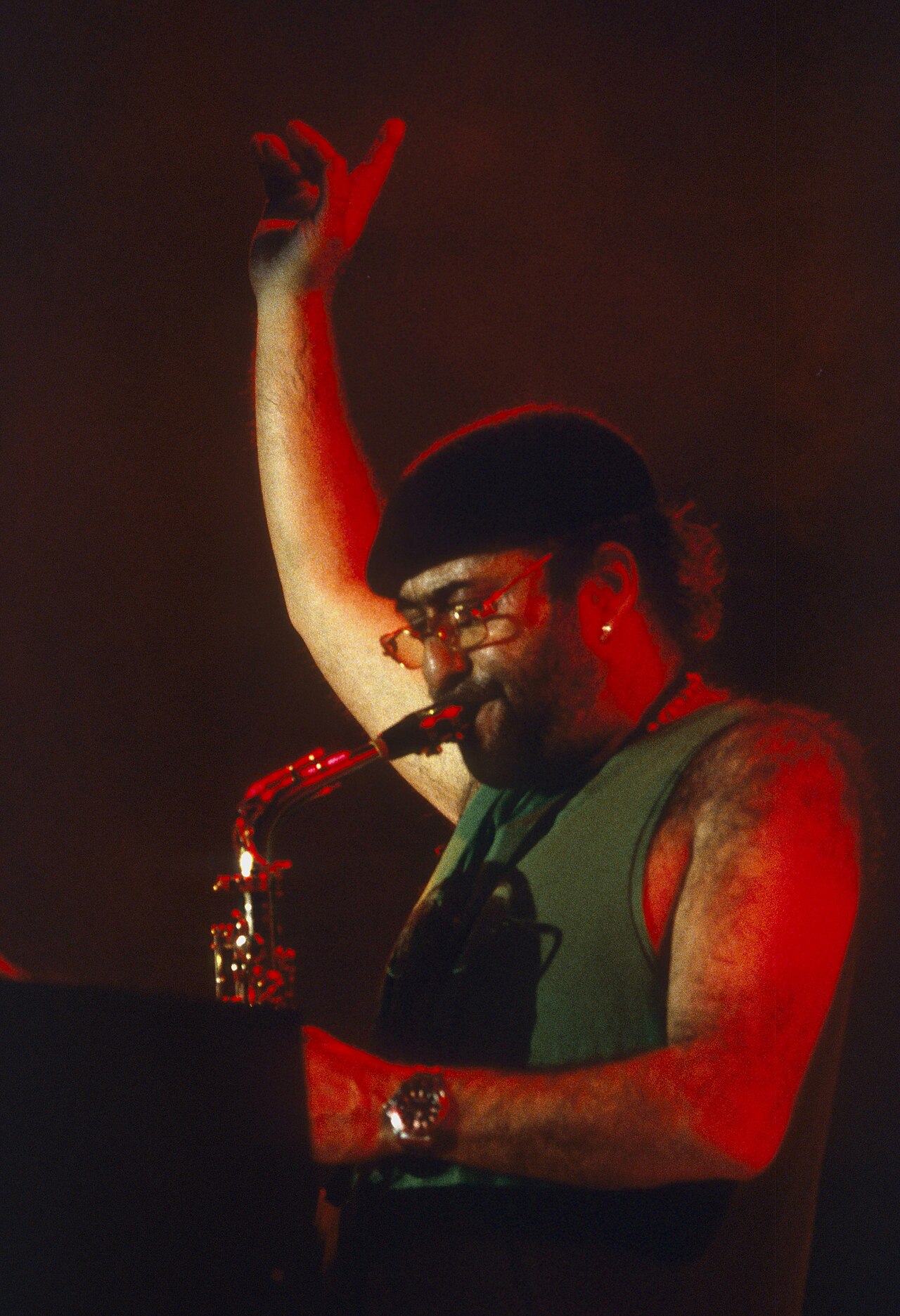Lucio Dalla: genio bolognese tra poesia e ribellione musicale — foto anni 80 e 90