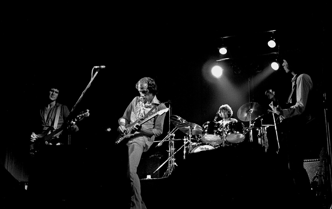 Dire Straits: i gentiluomini del rock che conquistarono il mondo suonando piano — foto anni 80 e 90
