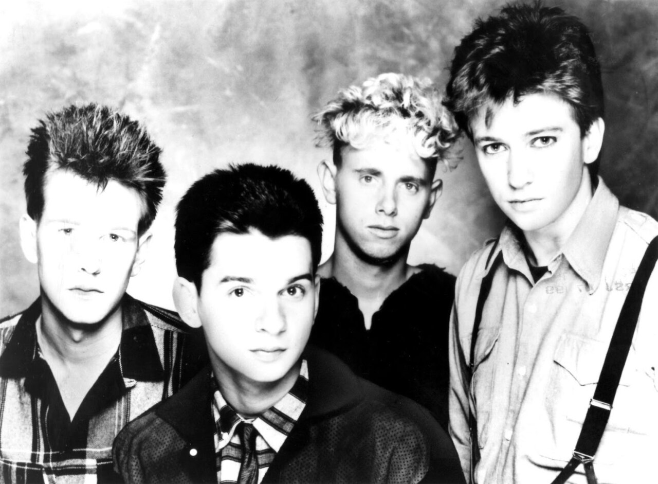 Depeche Mode: oscurità elettronica e "Personal Jesus" rivoluzionario — foto anni 80 e 90