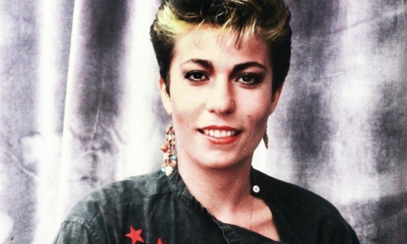 Giuni Russo: quando una voce da gabbiano conquistò l'estate italiana — foto anni 80 e 90